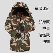 Xinjiang Tibetan camouflage cotton coat mens military cotton coat winter velvet thickened coat for cold protection
