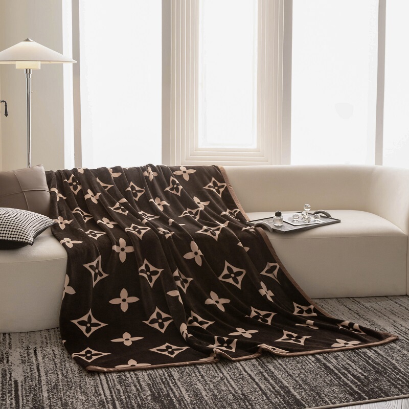 Lvаfgn Official Website Classic Light Luxury Style Double-Sided Printed Flannel Blanket, Big-Name Sofa Cover Blanket, Air Conditioning Blanket Now Available