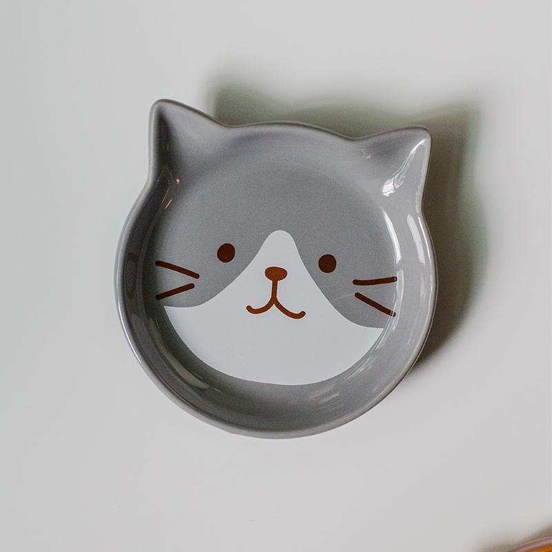 Grey Cat DishJapanese  Kitty ceramics relief Cartoon Well done! Soup cup With cover Water cup Mug teacup coffee cup grey a plate