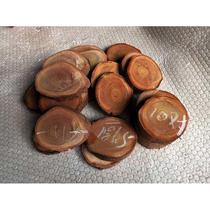 Red camphor round biscuits dry soaking table camphor wood blocks logs tree roots wardrobe moth-proof insect-proof and mildew-proof kill