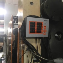Hot runner timing controller orange model 8 groups of air valves and oil valves 12 groups of delayers automatic time controller