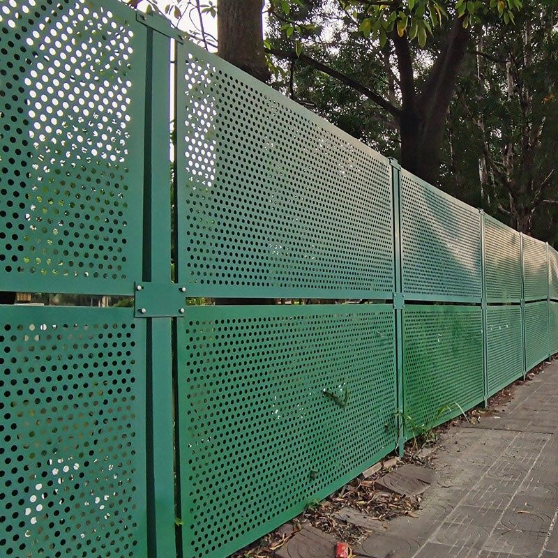 Perforated Fencing for Construction Sites, Wind-Resistant Galvanized Barriers, Road Construction Isolation Fences, Coastal Windproof White Metal Enclosures