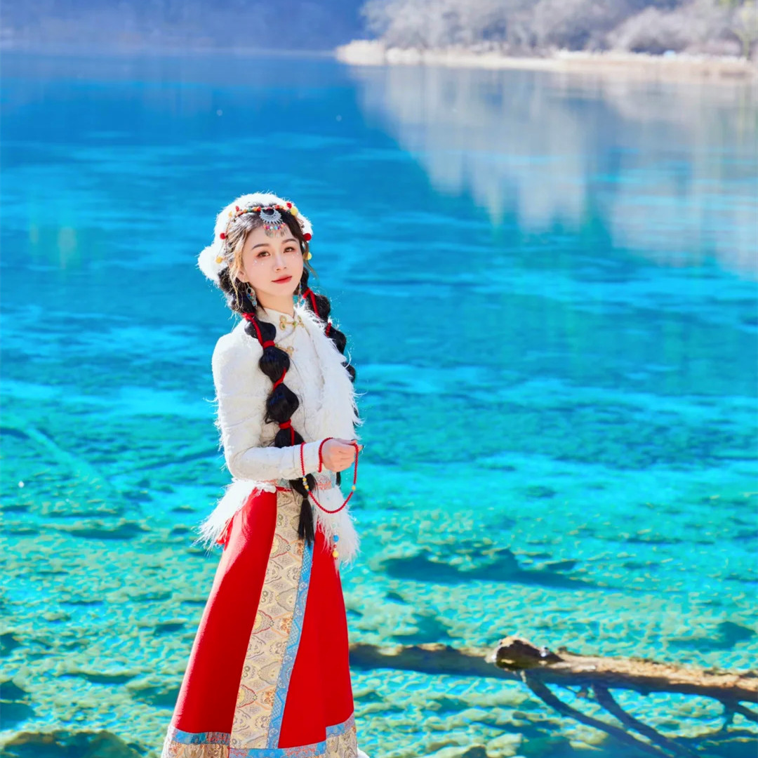 九寨沟四姑娘山小团纯玩团2025怎么选?避开这些坑最省心!