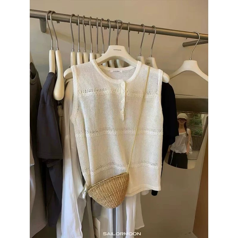 Korean-Style Thin Hollow-Out Knitted Vest for Women, Summer Round Neck, Half-Button, Sleeveless, Can Be Worn Inside or Outside, White Top