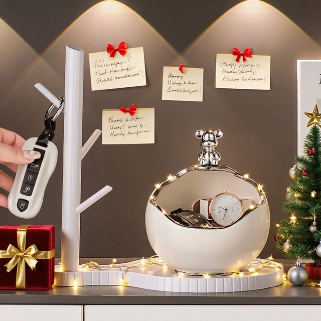 Welcome home, door entry, key storage, entrance ornaments, shoe cabinet, living room, new home desktop decorations