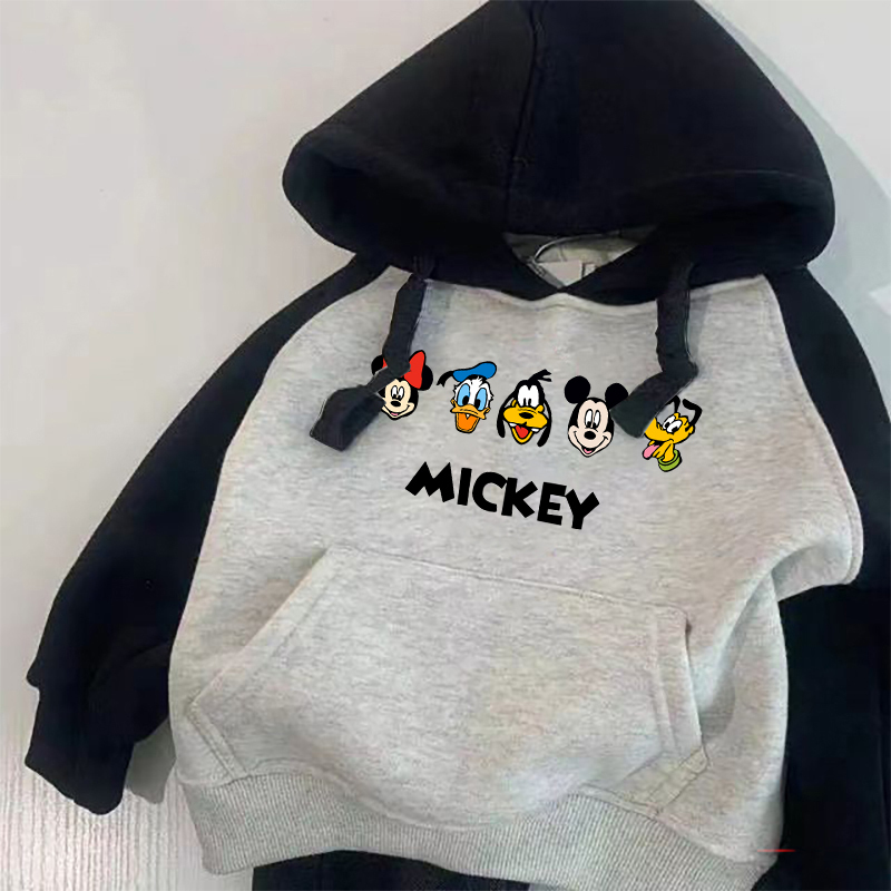 Boys' Color-Blocked Raglan Sleeve Hooded Sweatshirt, Spring and Autumn Style, Children's Cartoon Print Top, Stylish Jacket for Young Children
