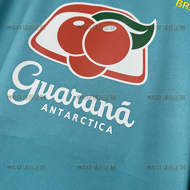 2024 Brazil national team training uniform long-sleeved half-pull thumb buckle team football uniform pre-match training equipment for men