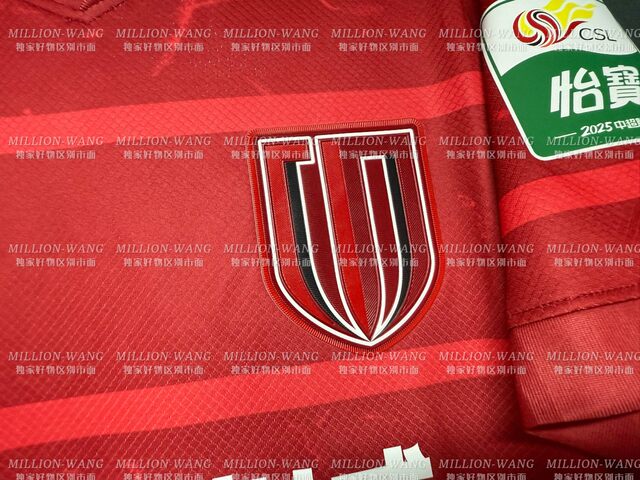 Chengdu Chengdu 2025 home player version locker room team football uniform Wei Shihao Zhou Dingyang Luo Muluo light board