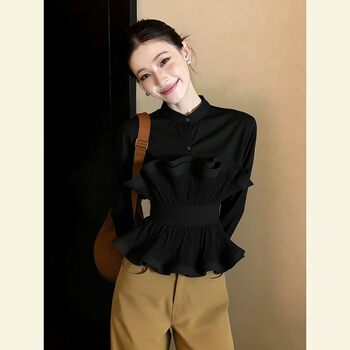 (in Stock) Early Spring French-Style Chic Design Top with a Light Luxury and High-End Feel, Unique and Beautiful Black Shirt