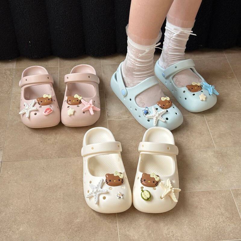 Blue Lovers' Favorite! Cartoon Cat Clogs with Blue and White Starfish Accessories, Fresh Style, Thick-Soled, Height-Increasing, Closed-Toe Slippers Blue Lovers' Favorite! Cartoon Cat Clogs with Blue and White Starfish Accessories, Fresh Style, Thick-Soled, Height-Increasing, Closed-Toe Slippers