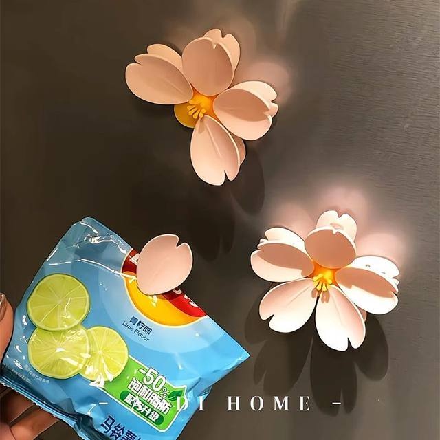 Sakura Magnetic Sealing Clip Refrigerator Magnet Food Bag Clip Snack Sealing Clip Personalized Flower Petal Creative 3D Stereo