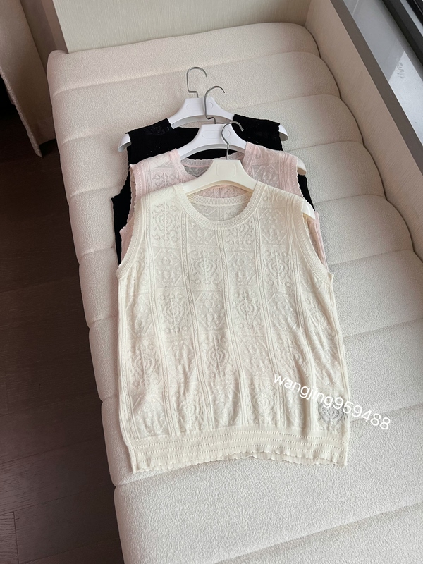 High-End, Ultra-Refined Women's Fine Shimmer Matte Diamond-Style Knitted Vest, Breathable Silk and Cotton Vest