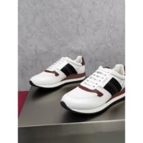 Shanghai Warehouses ready-made goods are carefully selected and recommended by experts. Limited edition shoes are available for sale.