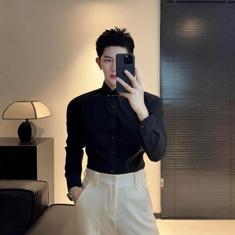 Designed with Decorative Pins, Long-Sleeved Shirt for Men, Slim Fit, Business Formal Wear, High-End, Light Luxury, French Style, Large Pointed Collar Shirt