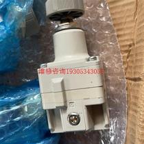 IR2000-02 SMC precision pressure regulating valve brand new and original physical photo for negotiation