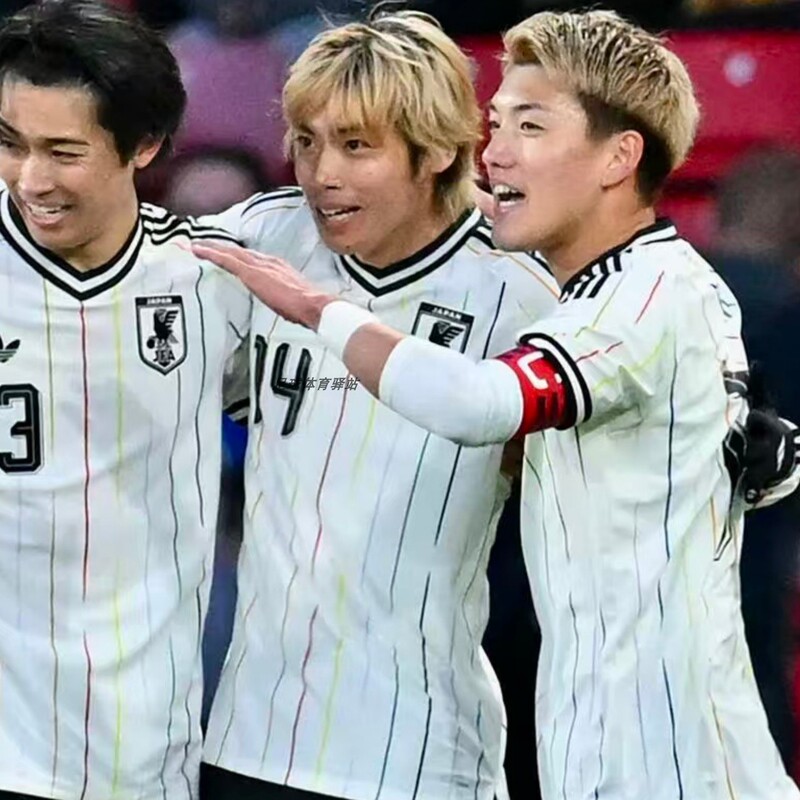 2026 National Team Japan Jersey Away No. 7 Saito Kaoru No. 20 Kubo Kenji No. 8 Naganawa Takashi Football Uniform