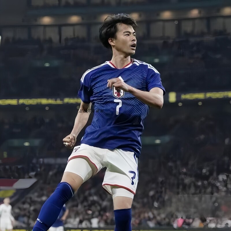 2026 National Team Japan Jersey Home No. 7 Saito Kaoru No. 20 Kubo Kenji No. 8 Naganawa Takashi Football Uniform