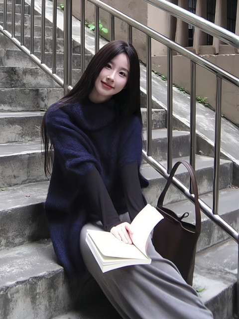 French high-end blue turtleneck sweater for women in autumn and winter with pile collar cape and vest sweater pullover top