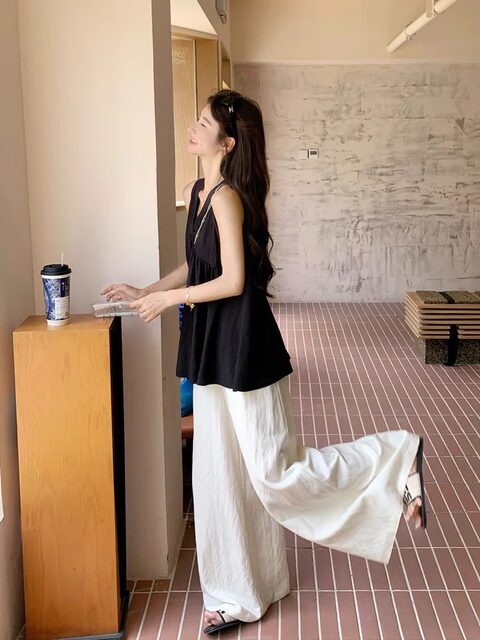 Black V-Neck Linen Sleeveless Shirt Vest T-Shirt for Women, Summer Design, Niche Shirt, Loose Babydoll Top