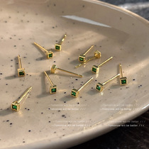 Emerald Sugar Cube Earrings Womens Retro Exquisite Mini Earrings Earrings