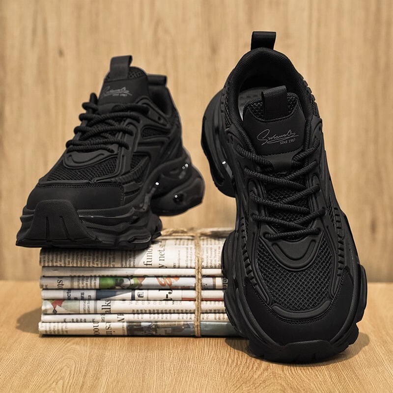 Men's Shoes 2026 New Summer Breathable Black Warrior Dad Shoes Trendy High-End Casual Black Air Cushion Running Sneakers