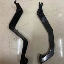Suitable for Wuling Zhiguang 6371 6376 6400 6376NF clutch pedal bracket clutch iron pedal
