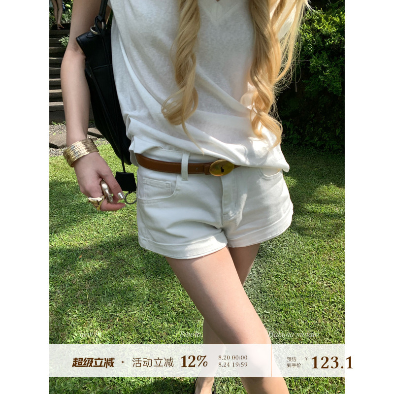 8Uioio'Bali Heat Wave' White Korean-Style Denim Shorts for Women, New Summer Wide-Leg Versatile Straight Shorts 8Uioio'Bali Heat Wave' White Korean-Style Denim Shorts for Women, New Summer Wide-Leg Versatile Straight Shorts
