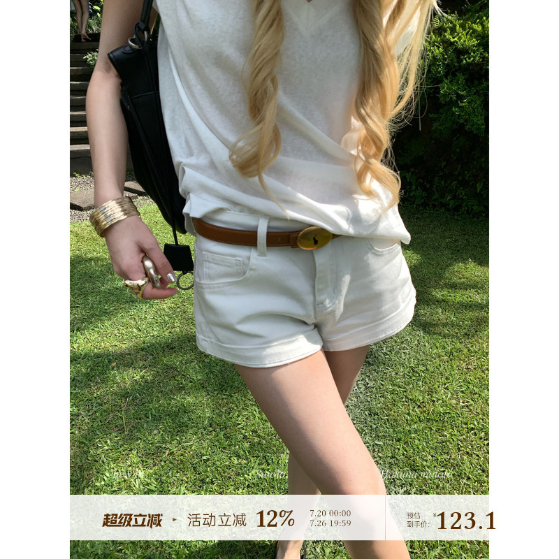 8Uioio'Bali Heat Wave' White Korean-Style Denim Shorts for Women, New Summer Wide-Leg Versatile Straight Shorts
