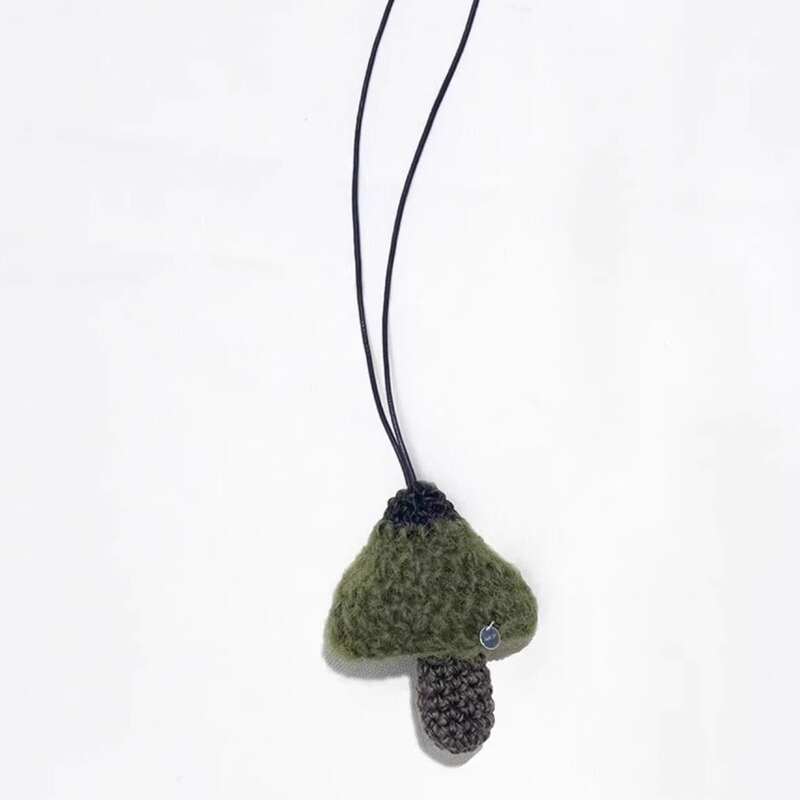 Childlike Retro Mushroom Necklace, Handmade Crochet Multi-Color Mushroom Sweater Chain, Niche Design, Fashionable, Simple and Versatile for Women