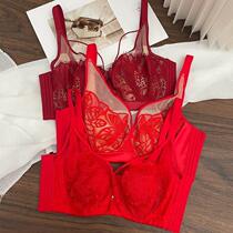 New red underwear with big breasts showing small and thin 2024 Year of the Dragon to close the side breasts and gather the zodiac year wedding bride underwear