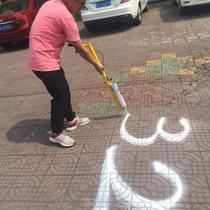 Paint the road spray paint parking space car track line drawing warehouse artifact workshop line drawing basketball court road
