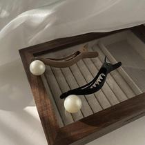 High-end hair volume can be used with Korean ins pearl metal hair clips large hair accessories hair clips at the back of the head.