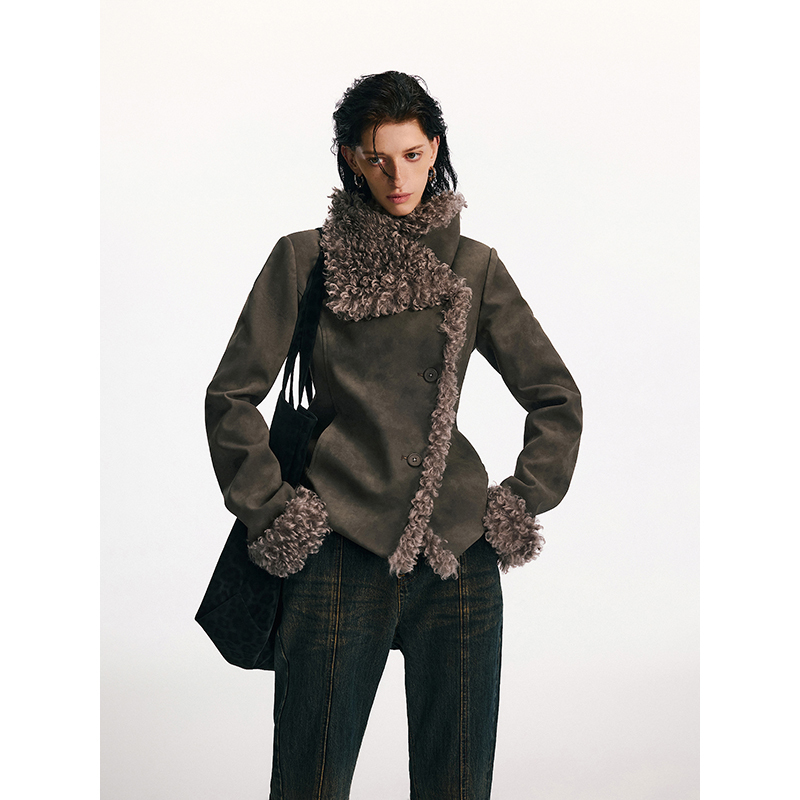 Tearocean* Plush Large Lapel Waist-Cinching Eco-Friendly Fur Coat for Women, Slim Fit Looped Fur Leather Top for Autumn and Winter Tearocean* Plush Large Lapel Waist-Cinching Eco-Friendly Fur Coat for Women, Slim Fit Looped Fur Leather Top for Autumn and Winter