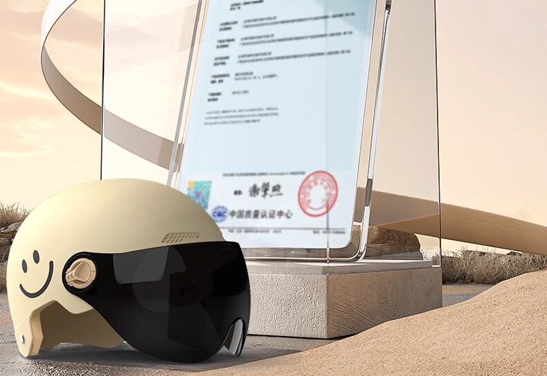 New national standard 3C certified electric vehicle helmet for men and women, electric motorcycle safety helmet, children's winter all-season universal visor