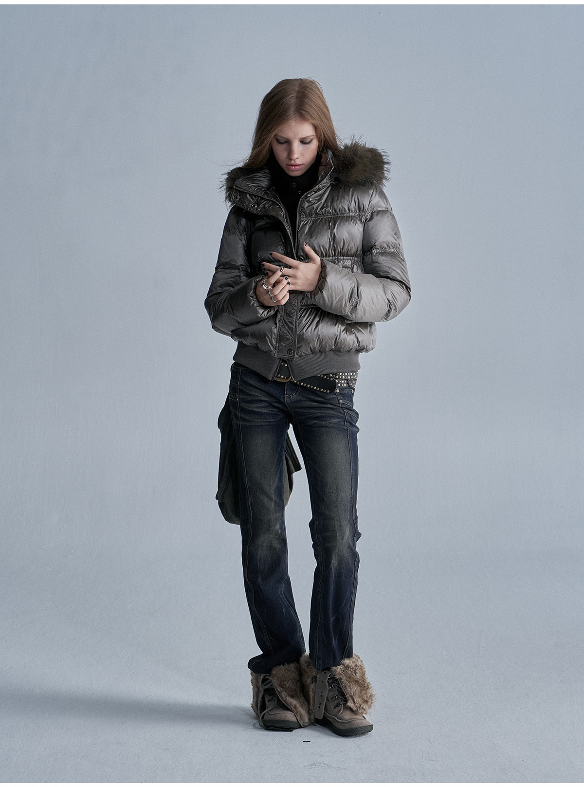 wear And tear 120g Hooded White Duck Down Puffer Jacket