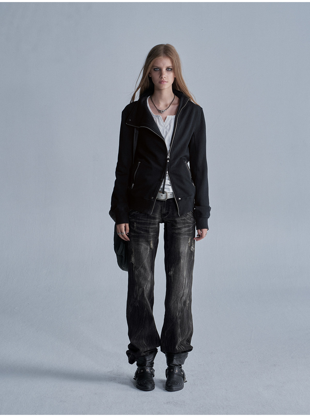 wear And tear Multi-Pocket Zip Straight-Leg Jeans