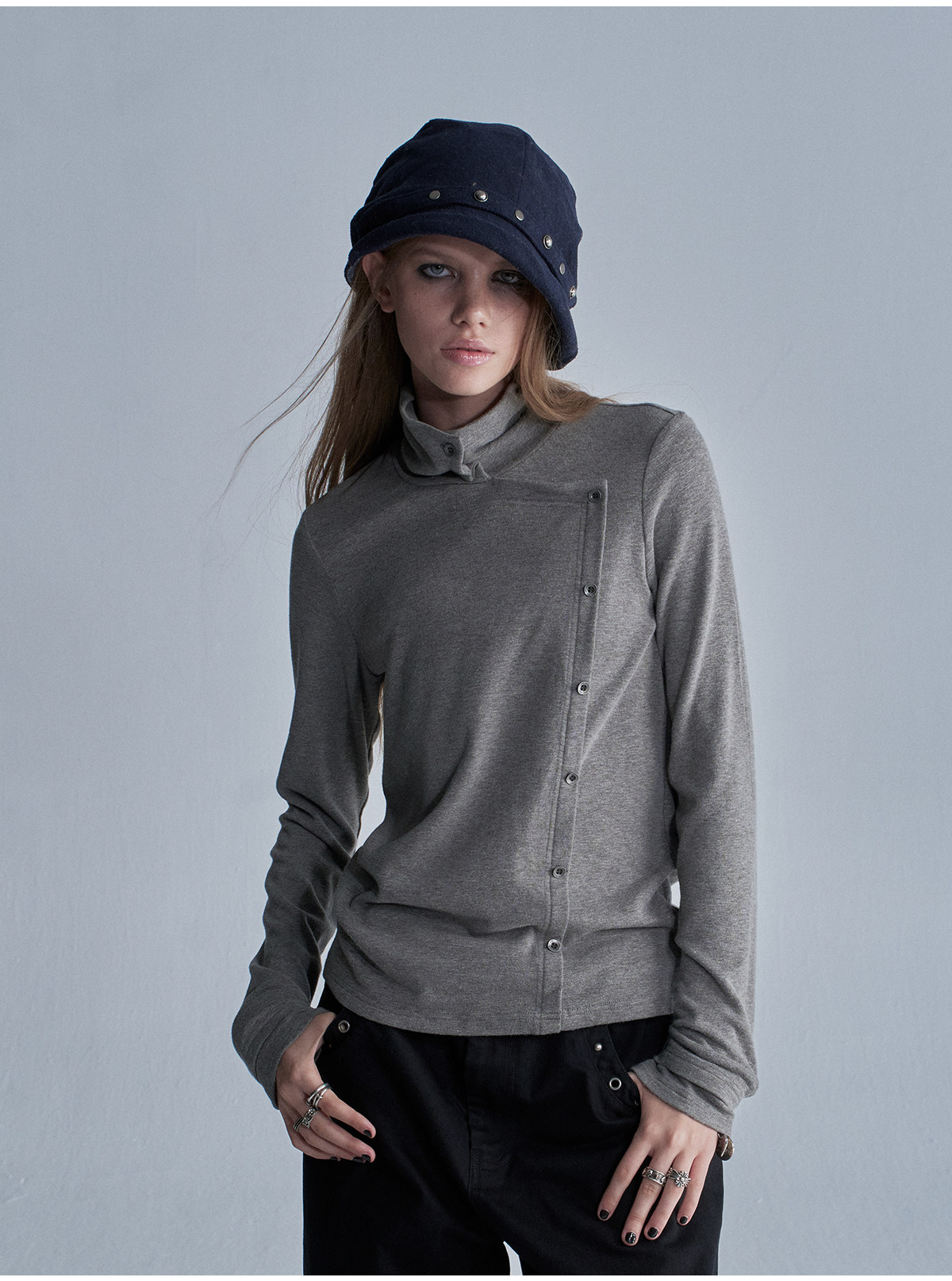 wear And tear High-Neck Button-Trim Long-Sleeve Tee