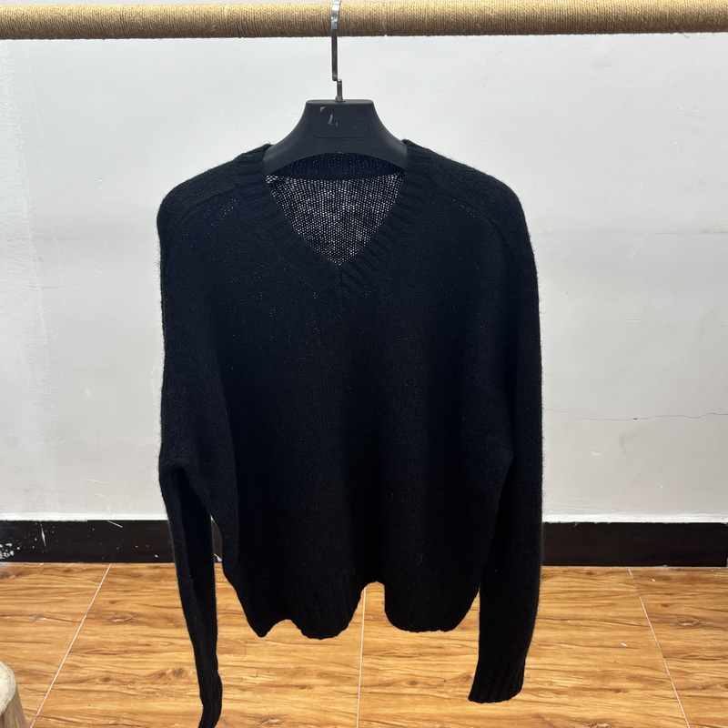 100 Wool Black V-Neck Loose Knitted Sweater 100 Wool Black V-Neck Loose Knitted Sweater