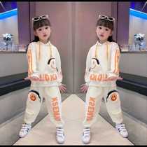 Girls 2023 New Spring Clothing Sports Childrens Western-style Sweaters and Pants Casual Two-piece Set Little Girls Internet Celebrities