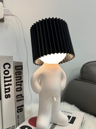 18-Year-Old Adult Gift for Boys, Practical, Creative, Funny Birthday Gift, Bedside Night Light, Shy Little Table Lamp