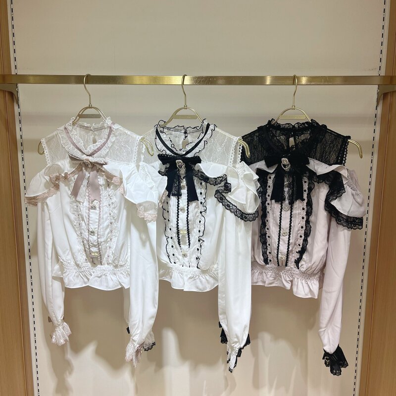 [Black and White, In-Stock in China] Little Pig Daily Brand Lizlisa Classic Off-Shoulder Long-Sleeve Shirt