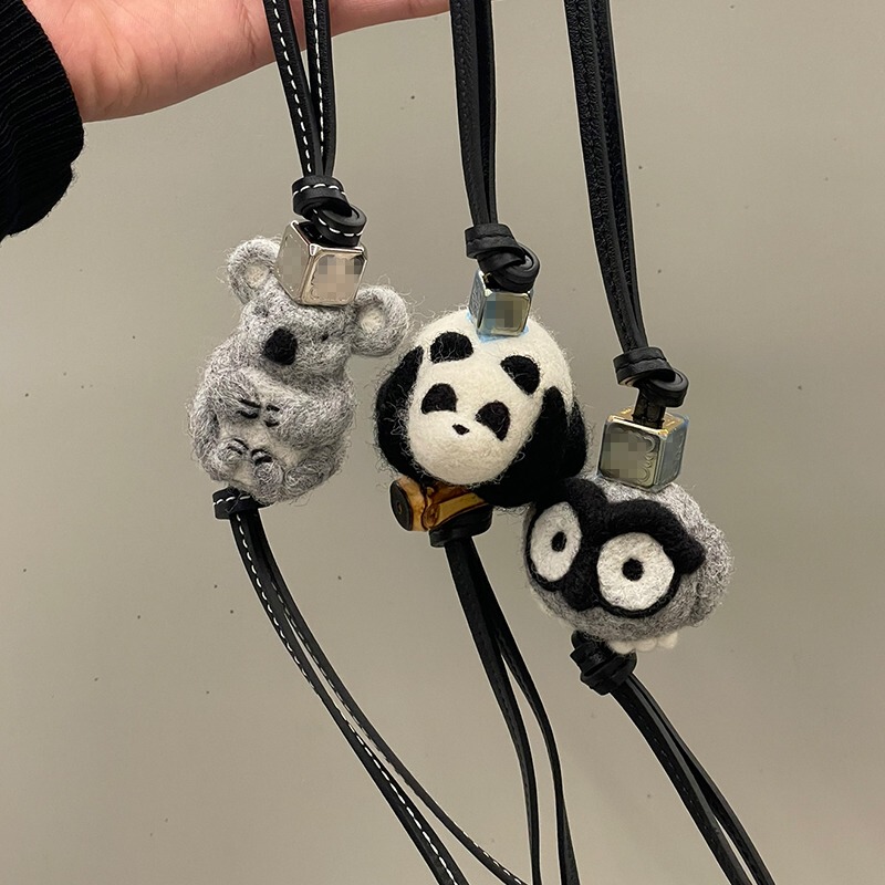 Nuyoah Wool Felt Pendants Suitable for Bags, Koala, Panda, Chow Chow, Corgi, Horse, Handmade Felt Ornaments