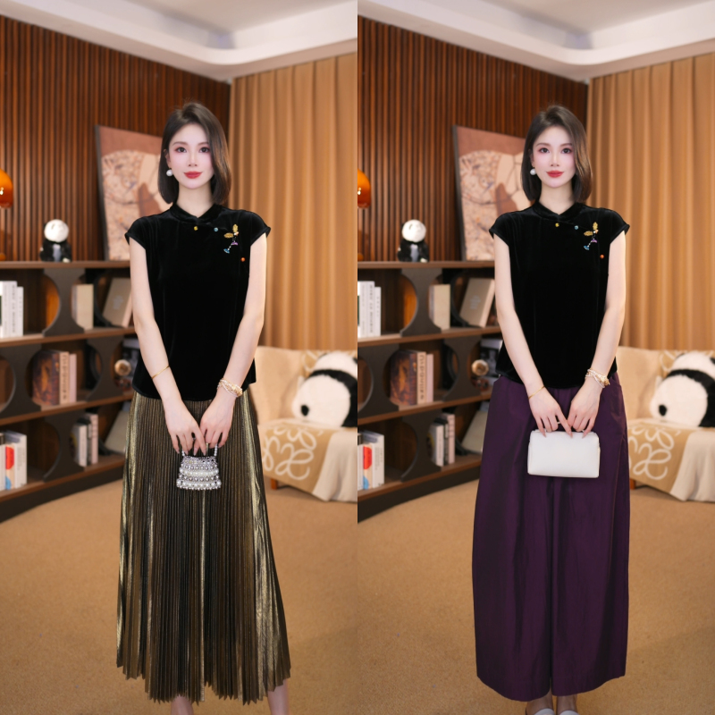 【Little Dragonfly】 "100% Mulberry Silk Velvet Top with Gold Dragonfly Embroidery Ljhb565