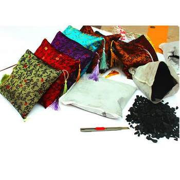 Direct selling new bamboo charcoal bag activated carbon bag 400g hanging charcoal bag silk charcoal bag car charcoal bag processing and customization