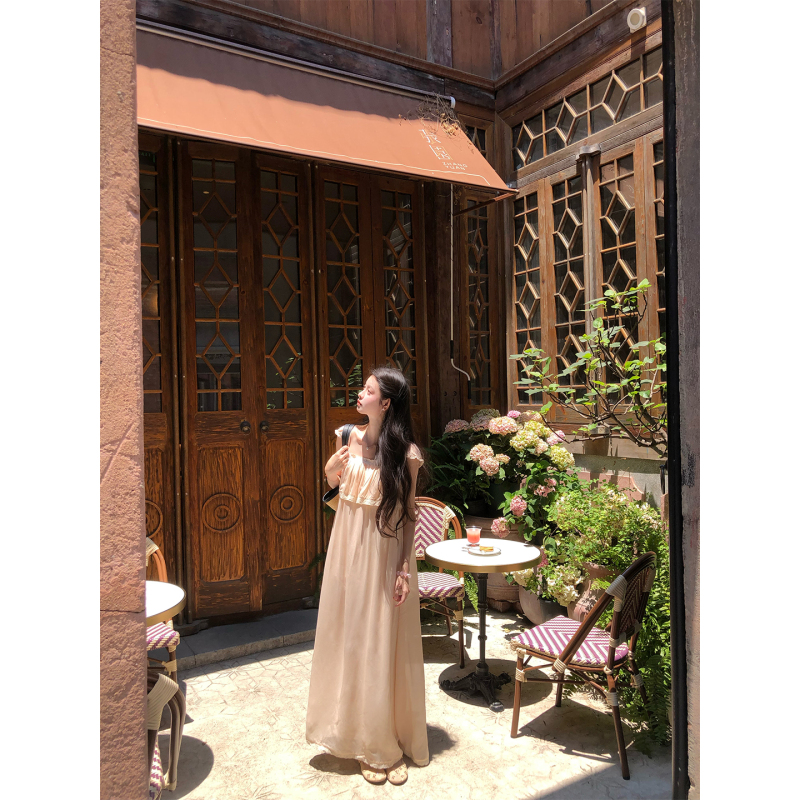 Fleme Muyue's "Good Morning" Chloe-Style Beautiful and Romantic Lace Gentle Loose Long Imperial Dress