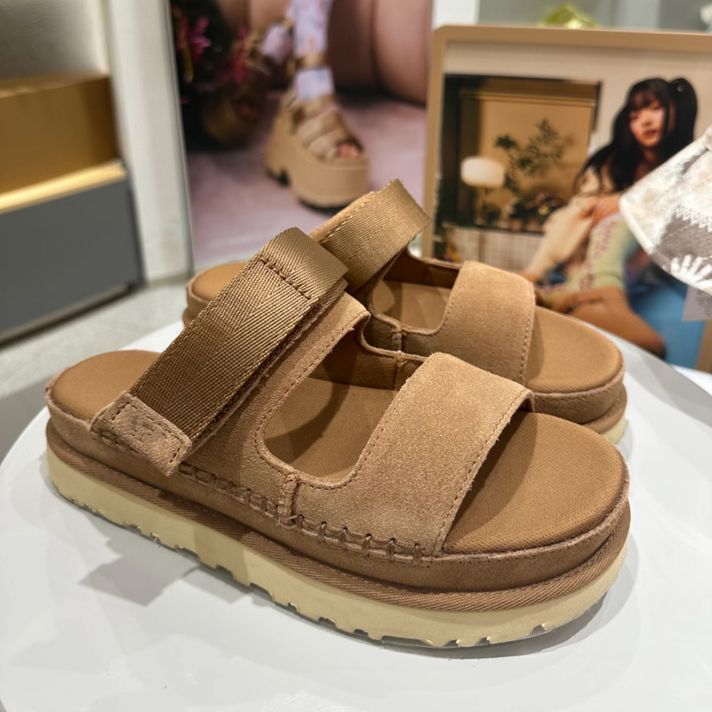 2026 Summer New Style Two-Way Wear Women's Fashion Casual Thick-Soled Height-Increasing Slip-On Sandals with Velcro for Outdoor Wear