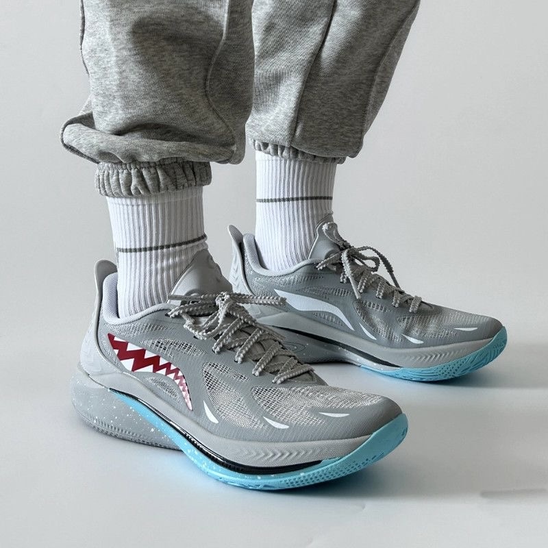 Sonic 12 Practical Basketball Shoes for Men, Non-Slip, Wear-Resistant, Air-Cushion, Shock-Absorbing, Rebound, Low-Top, Professional Practical Sports Shoes Sonic 12 Practical Basketball Shoes for Men, Non-Slip, Wear-Resistant, Air-Cushion, Shock-Absorbing, Rebound, Low-Top, Professional Practical Sports Shoes