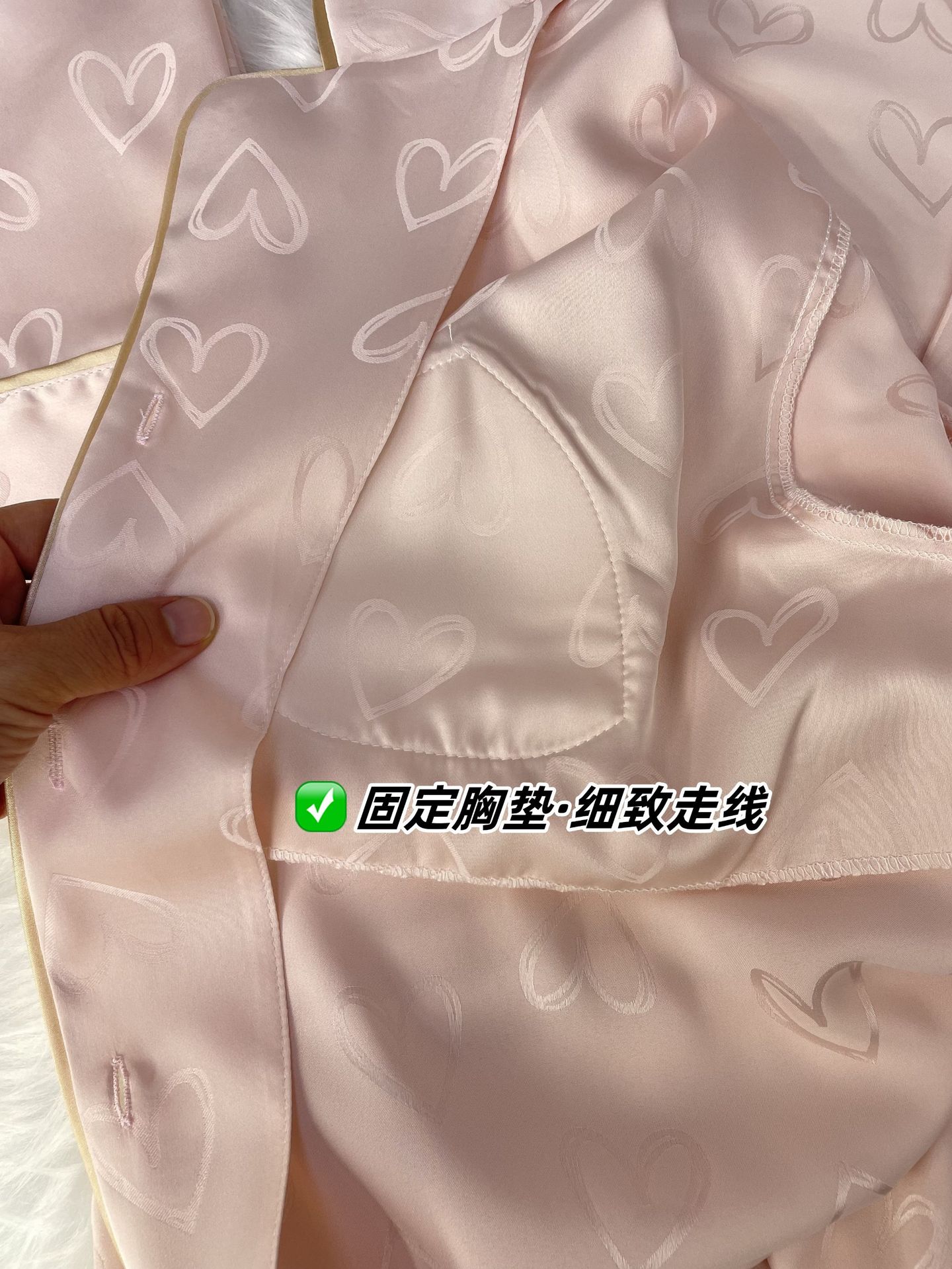 Ice silk pajamas ma'am summer With chest pad Advanced sense Thin money comfortable leisure time breathable ma'am Home Furnishings Three piece set