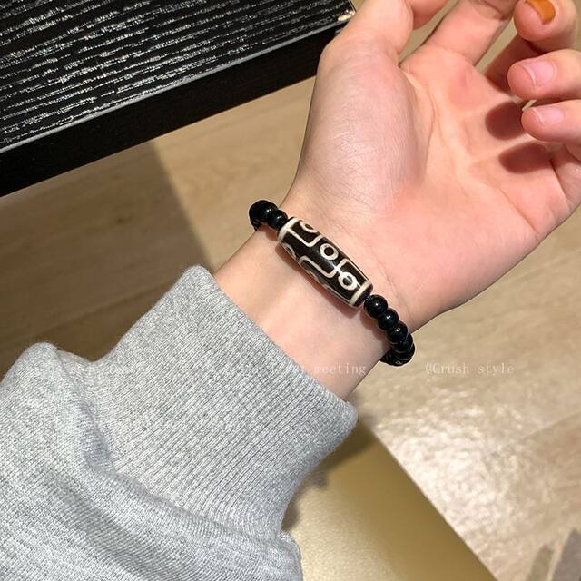 Ethnic Style Nine-Eyed Dzi Bead Braided Rope Necklace for Women, Trendy and High-End Neck Chain Accessory, Vintage Versatile Bracelet for Men