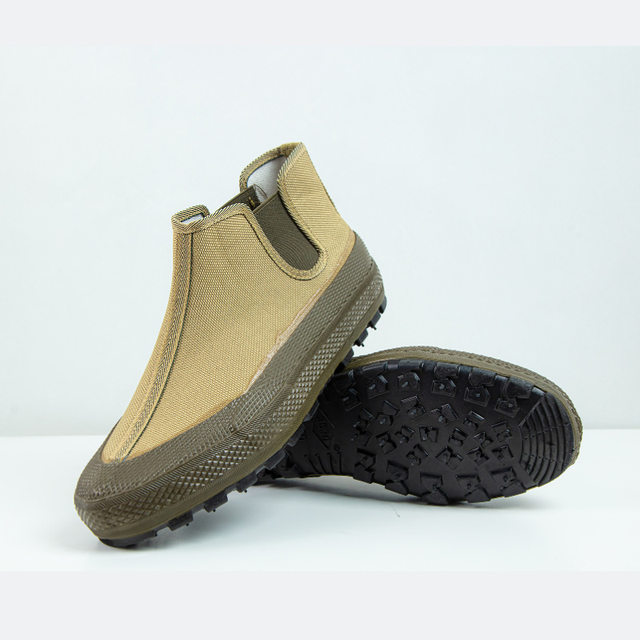 New Three-Proof Shoes, Slip-On Wear-Resistant Work Shoes, Outdoor Men's and Women's Workwear High-Top Labor Non-Slip Construction Site Shoes